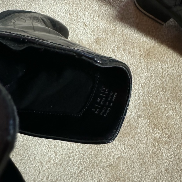 Calll it spring cut out booties - size 7.5 - Picture 3 of 4